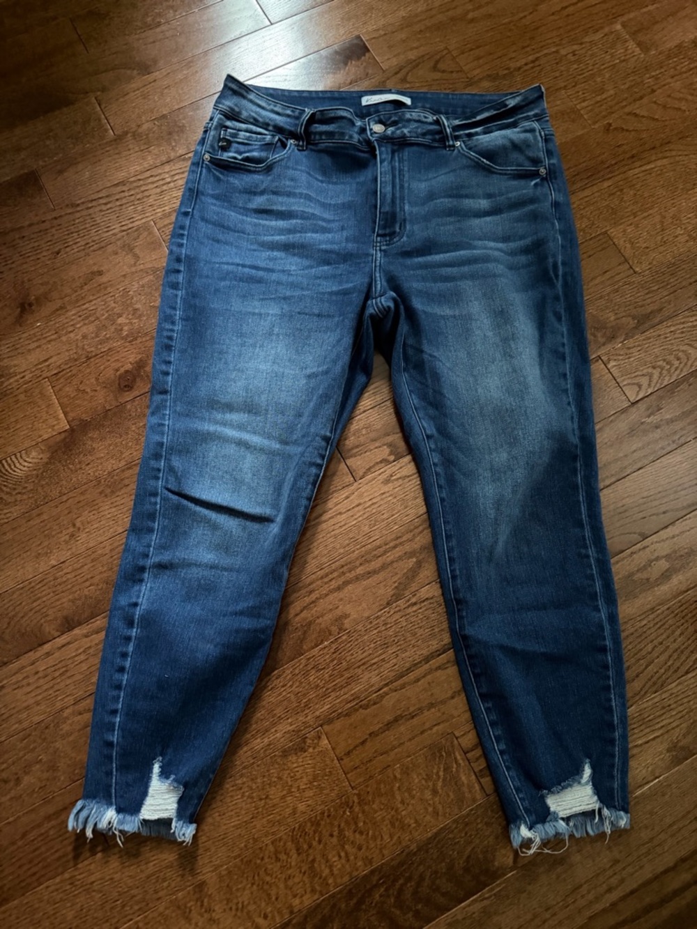 KanCan Dark Blue Distressed Ankle Crop Jeans